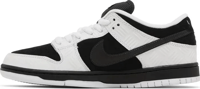 Nike Dunk Low SB x Tightbooth