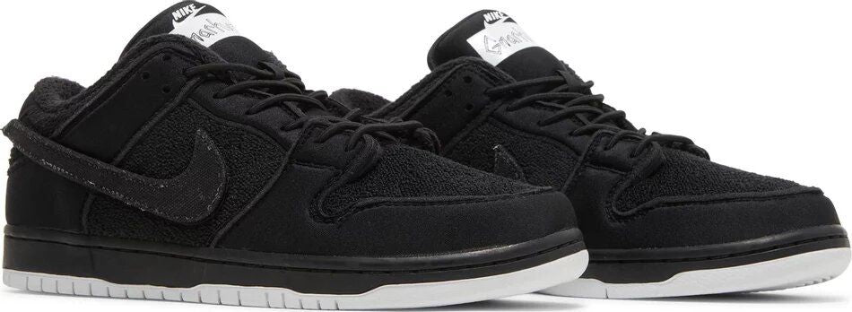Nike Gnarhunters x Dunk Low SB 'Black'
