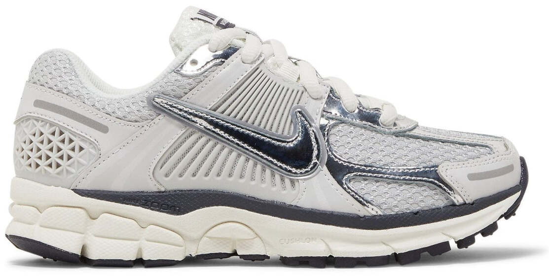 Nike Zoom Vomero 5 Photon Dust 'Metallic Silver Cinza'