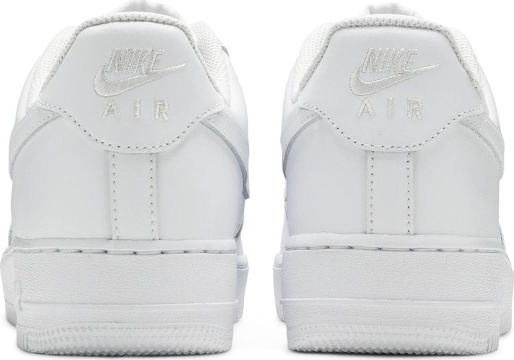 Nike Air Force 1 '07 'Triple White' + BRINDES