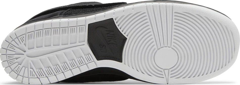 Nike Gnarhunters x Dunk Low SB 'Black'